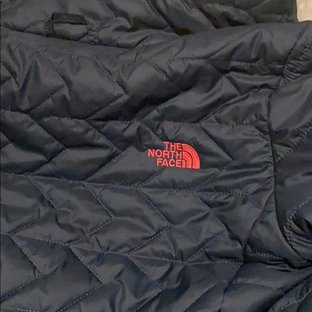 North Face Jacket 100% Authentic - image 5